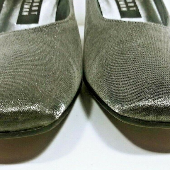 Stuart Weitzman Pewter Silver Satin Shimmer Heels - Picture 6 of 8